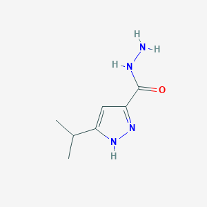 molecular formula C7H12N4O B2424941 3-(丙-2-基)-1H-吡唑-5-甲酰肼 CAS No. 1038997-09-9