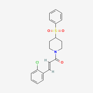 molecular formula C20H20ClNO3S B2425093 (E)-3-(2-氯苯基)-1-(4-(苯磺酰基)哌啶-1-基)丙-2-烯-1-酮 CAS No. 1448140-63-3
