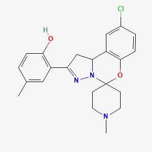 molecular formula C22H24ClN3O2 B2425528 2-(9-Chloro-1'-methyl-1,10b-dihydrospiro[benzo[e]pyrazolo[1,5-c][1,3]oxazine-5,4'-piperidin]-2-yl)-4-methylphenol CAS No. 899727-59-4