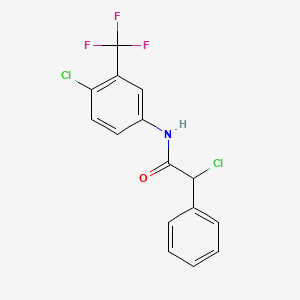 molecular formula C15H10Cl2F3NO B2426217 2-氯-N-[4-氯-3-(三氟甲基)苯基]-2-苯基乙酰胺 CAS No. 568553-09-3