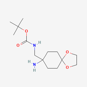 molecular formula C14H26N2O4 B2426548 叔丁基N-[(8-氨基-1,4-二氧杂螺[4.5]癸-8-基)甲基]氨基甲酸酯 CAS No. 2416230-02-7