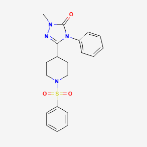 molecular formula C20H22N4O3S B2428102 1-甲基-4-苯基-3-(1-(苯磺酰基)哌啶-4-基)-1H-1,2,4-三唑-5(4H)-酮 CAS No. 1421529-58-9