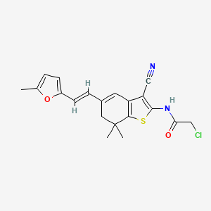 molecular formula C20H19ClN2O2S B2428113 2-氯-N-{3-氰基-7,7-二甲基-5-[2-(5-甲基呋喃-2-基)乙烯基]-6,7-二氢-1-苯并噻吩-2-基}乙酰胺 CAS No. 554424-73-6