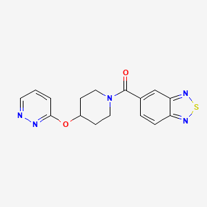 molecular formula C16H15N5O2S B2428458 Benzo[c][1,2,5]thiadiazol-5-yl(4-(pyridazin-3-yloxy)piperidin-1-yl)methanone CAS No. 1797596-32-7