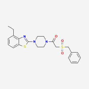 molecular formula C22H25N3O3S2 B2428586 2-(苯甲酰基磺酰基)-1-(4-(4-乙基苯并[d]噻唑-2-基)哌嗪-1-基)乙酮 CAS No. 922451-95-4