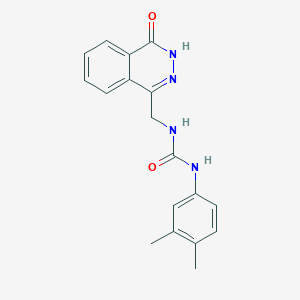 molecular formula C18H18N4O2 B2428926 1-(3,4-dimethylphenyl)-3-[(4-oxo-3H-phthalazin-1-yl)methyl]urea CAS No. 899952-55-7