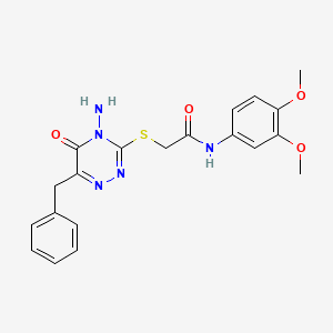 molecular formula C20H21N5O4S B2429147 2-[(4-amino-6-benzyl-5-oxo-4,5-dihydro-1,2,4-triazin-3-yl)sulfanyl]-N-(3,4-dimethoxyphenyl)acetamide CAS No. 886965-11-3
