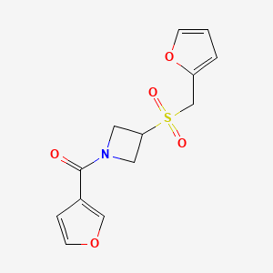 molecular formula C13H13NO5S B2429200 (3-((Furan-2-ylmethyl)sulfonyl)azetidin-1-yl)(furan-3-yl)methanone CAS No. 1706382-27-5
