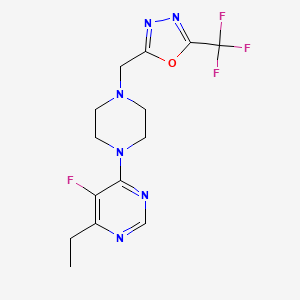 molecular formula C14H16F4N6O B2429446 2-[[4-(6-Ethyl-5-fluoropyrimidin-4-yl)piperazin-1-yl]methyl]-5-(trifluoromethyl)-1,3,4-oxadiazole CAS No. 2415563-40-3