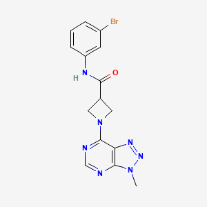 molecular formula C15H14BrN7O B2429489 N-(3-溴苯基)-1-(3-甲基-3H-[1,2,3]三唑并[4,5-d]嘧啶-7-基)氮杂环丁烷-3-甲酰胺 CAS No. 1448066-43-0