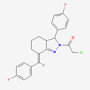 molecular formula C22H19ClF2N2O B2429926 2-chloro-1-[3-(4-fluorophenyl)-7-[(4-fluorophenyl)methylidene]-3,3a,4,5,6,7-hexahydro-2H-indazol-2-yl]ethan-1-one CAS No. 380196-78-1