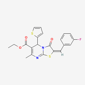 molecular formula C21H17FN2O3S2 B2430722 (E)-ethyl 2-(3-fluorobenzylidene)-7-methyl-3-oxo-5-(thiophen-2-yl)-3,5-dihydro-2H-thiazolo[3,2-a]pyrimidine-6-carboxylate CAS No. 867041-68-7