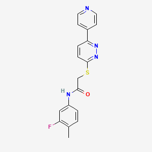 molecular formula C18H15FN4OS B2431033 N-(3-fluoro-4-méthylphényl)-2-{[6-(pyridin-4-yl)pyridazin-3-yl]sulfanyl}acétamide CAS No. 872987-77-4