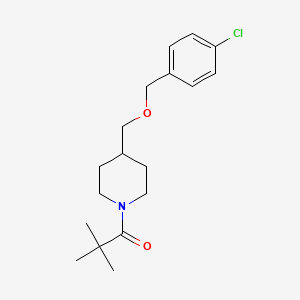 molecular formula C18H26ClNO2 B2431142 1-(4-(((4-氯苄氧基)甲基)哌啶-1-基)-2,2-二甲基丙酮 CAS No. 1396878-43-5