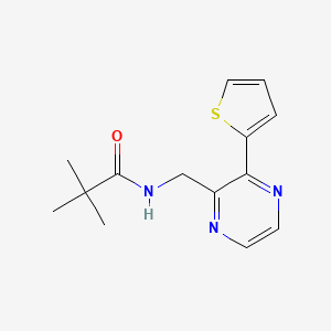 molecular formula C14H17N3OS B2431154 N-((3-(thiophen-2-yl)pyrazin-2-yl)methyl)pivalamide CAS No. 2034494-94-3