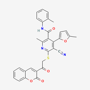molecular formula C31H23N3O5S B2431300 5-cyano-2-methyl-4-(5-methylfuran-2-yl)-N-(2-methylphenyl)-6-[2-oxo-2-(2-oxochromen-3-yl)ethyl]sulfanylpyridine-3-carboxamide CAS No. 392236-51-0