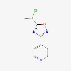 molecular formula C9H8ClN3O B2431412 4-[5-(1-Chloroethyl)-1,2,4-oxadiazol-3-yl]pyridine CAS No. 923232-29-5