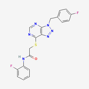 molecular formula C19H14F2N6OS B2431767 N-(2-氟苯基)-2-[3-[(4-氟苯基)甲基]三唑并[4,5-d]嘧啶-7-基]硫代乙酰胺 CAS No. 863457-67-4