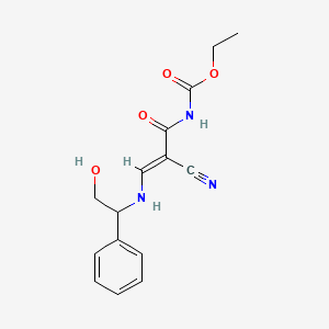 molecular formula C15H17N3O4 B2432006 エチル N-[(2E)-2-シアノ-2-{[(2-ヒドロキシ-1-フェニルエチル)アミノ]メチリデン}アセチル]カルバメート CAS No. 338963-04-5