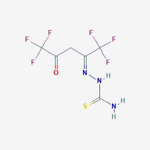 molecular formula C6H5F6N3OS B2432081 [(Z)-(1,1,1,5,5,5-六氟-4-氧代戊-2-亚胺基)氨基]硫脲 CAS No. 691879-66-0