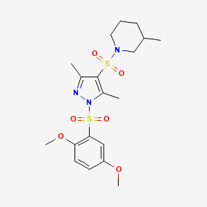 molecular formula C19H27N3O6S2 B2432091 1-{[1-(2,5-dimethoxybenzenesulfonyl)-3,5-dimethyl-1H-pyrazol-4-yl]sulfonyl}-3-methylpiperidine CAS No. 956252-55-4
