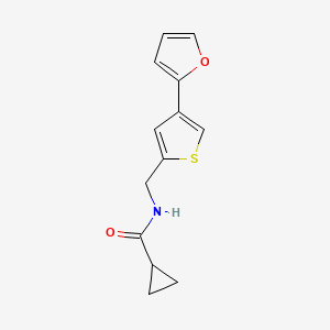 N-[[4-(Furan-2-yl)thiophen-2-yl]methyl]cyclopropanecarboxamide