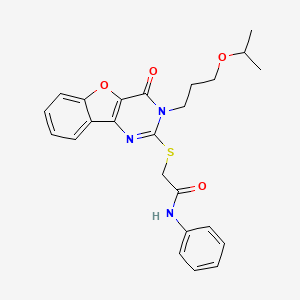 2-({4-oxo-3-[3-(propan-2-yloxy)propyl]-3,4-dihydro[1]benzofuro[3,2-d]pyrimidin-2-yl}sulfanyl)-N-phenylacetamide