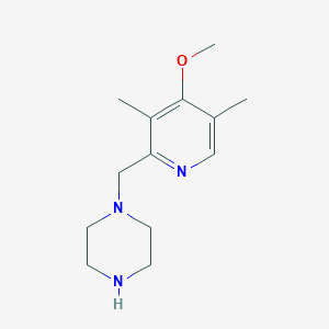 molecular formula C13H21N3O B2433201 1-[(4-Methoxy-3,5-dimethylpyridin-2-yl)methyl]piperazine CAS No. 919741-97-2