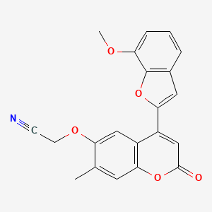 molecular formula C21H15NO5 B2433574 2-[4-(7-甲氧基苯并[d]呋喃-2-基)-7-甲基-2-氧代色烯-6-基氧基]乙腈 CAS No. 898430-35-8