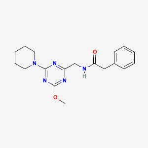 N-((4-methoxy-6-(piperidin-1-yl)-1,3,5-triazin-2-yl)methyl)-2-phenylacetamide