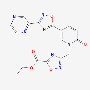 molecular formula C17H13N7O5 B2433784 ethyl 3-((2-oxo-5-(3-(pyrazin-2-yl)-1,2,4-oxadiazol-5-yl)pyridin-1(2H)-yl)methyl)-1,2,4-oxadiazole-5-carboxylate CAS No. 1396765-76-6