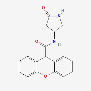 molecular formula C18H16N2O3 B2433895 N-(5-氧代吡咯烷-3-基)-9H-吨-9-甲酰胺 CAS No. 1351588-95-8