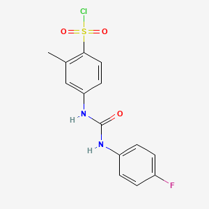 molecular formula C14H12ClFN2O3S B2433970 4-(3-(4-氟苯基)脲基)-2-甲基苯基-1-磺酰氯 CAS No. 677327-10-5