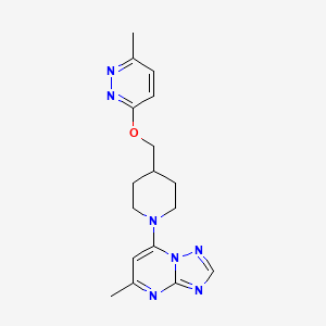 molecular formula C17H21N7O B2433980 5-Methyl-7-[4-[(6-methylpyridazin-3-yl)oxymethyl]piperidin-1-yl]-[1,2,4]triazolo[1,5-a]pyrimidine CAS No. 2320851-73-6