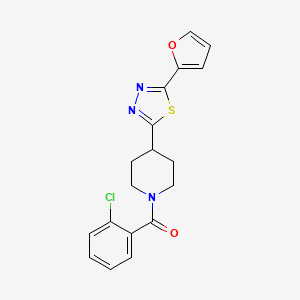 (2-Chlorophenyl)(4-(5-(furan-2-yl)-1,3,4-thiadiazol-2-yl)piperidin-1-yl)methanone