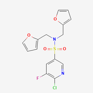 molecular formula C15H12ClFN2O4S B2434307 6-chloro-5-fluoro-N,N-bis[(furan-2-yl)methyl]pyridine-3-sulfonamide CAS No. 1808424-09-0