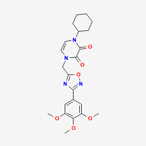 1-Cyclohexyl-4-[[3-(3,4,5-trimethoxyphenyl)-1,2,4-oxadiazol-5-yl]methyl]pyrazine-2,3-dione