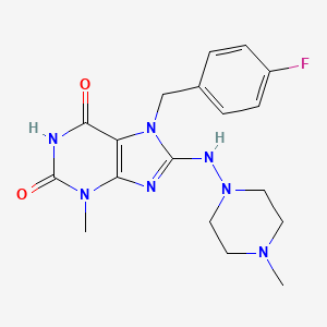 molecular formula C18H22FN7O2 B2434678 7-[(4-氟苯基)甲基]-3-甲基-8-[(4-甲基哌嗪-1-基)氨基]嘧啶-2,6-二酮 CAS No. 887200-31-9