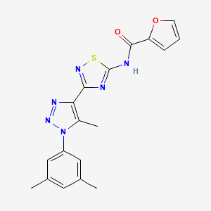 molecular formula C18H16N6O2S B2434850 N-(3-(1-(3,5-二甲苯基)-5-甲基-1H-1,2,3-三唑-4-基)-1,2,4-噻二唑-5-基)呋喃-2-甲酰胺 CAS No. 931335-16-9