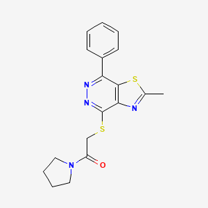 molecular formula C18H18N4OS2 B2434975 2-((2-Methyl-7-phenylthiazolo[4,5-d]pyridazin-4-yl)thio)-1-(pyrrolidin-1-yl)ethanone CAS No. 946255-46-5
