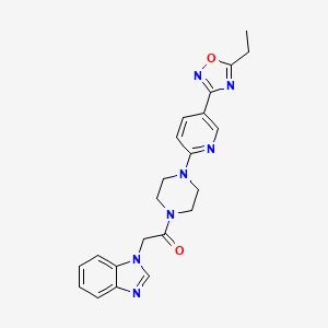 molecular formula C22H23N7O2 B2434978 2-(1H-benzo[d]imidazol-1-yl)-1-(4-(5-(5-ethyl-1,2,4-oxadiazol-3-yl)pyridin-2-yl)piperazin-1-yl)ethanone CAS No. 1235119-84-2