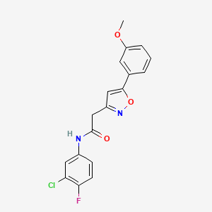 molecular formula C18H14ClFN2O3 B2435105 N-(3-cloro-4-fluorofenil)-2-[5-(3-metoxifenil)-1,2-oxazol-3-il]acetamida CAS No. 953253-10-6