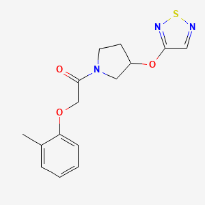 molecular formula C15H17N3O3S B2435510 1-(3-((1,2,5-噻二唑-3-基)氧)吡咯烷-1-基)-2-(邻甲苯氧基)乙烷-1-酮 CAS No. 2097925-79-4