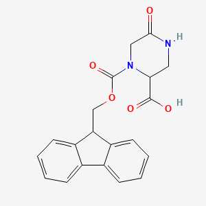 molecular formula C20H18N2O5 B2435580 1-{[(9H-芴-9-基)甲氧羰基]-5-氧代哌嗪-2-羧酸} CAS No. 1701778-09-7