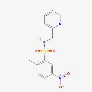 molecular formula C13H13N3O4S B2436264 [(2-甲基-5-硝基苯基)磺酰基](2-吡啶基甲基)胺 CAS No. 902249-00-7