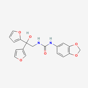 molecular formula C18H16N2O6 B2437228 1-(苯并[d][1,3]二氧杂环-5-基)-3-(2-(呋喃-2-基)-2-(呋喃-3-基)-2-羟乙基)脲 CAS No. 2034259-85-1