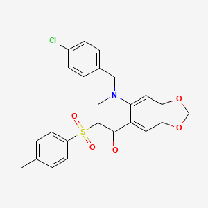 molecular formula C24H18ClNO5S B2437601 5-[(4-Chlorophenyl)methyl]-7-(4-methylphenyl)sulfonyl-[1,3]dioxolo[4,5-g]quinolin-8-one CAS No. 866812-41-1