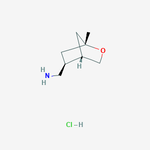 molecular formula C8H16ClNO B2437837 [(1R,4S,5S)-1-甲基-2-氧杂双环[2.2.1]庚烷-5-基]甲胺；盐酸盐 CAS No. 2490344-81-3