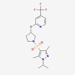 molecular formula C18H23F3N4O3S B2438326 2-((1-((1-isopropyl-3,5-dimethyl-1H-pyrazol-4-yl)sulfonyl)pyrrolidin-3-yl)oxy)-4-(trifluoromethyl)pyridine CAS No. 2034328-09-9