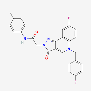 molecular formula C26H20F2N4O2 B2438355 2-[8-fluoro-5-(4-fluorobenzyl)-3-oxo-3,5-dihydro-2H-pyrazolo[4,3-c]quinolin-2-yl]-N-(4-methylphenyl)acetamide CAS No. 931929-55-4